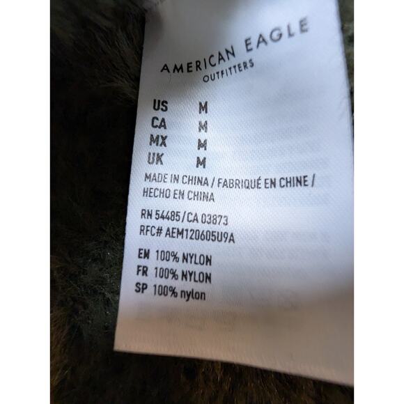 American Eagle Green Fuzzy Sherpa Crop Sweater Size Medium Faux Fur Y2K - Picture 4 of 5